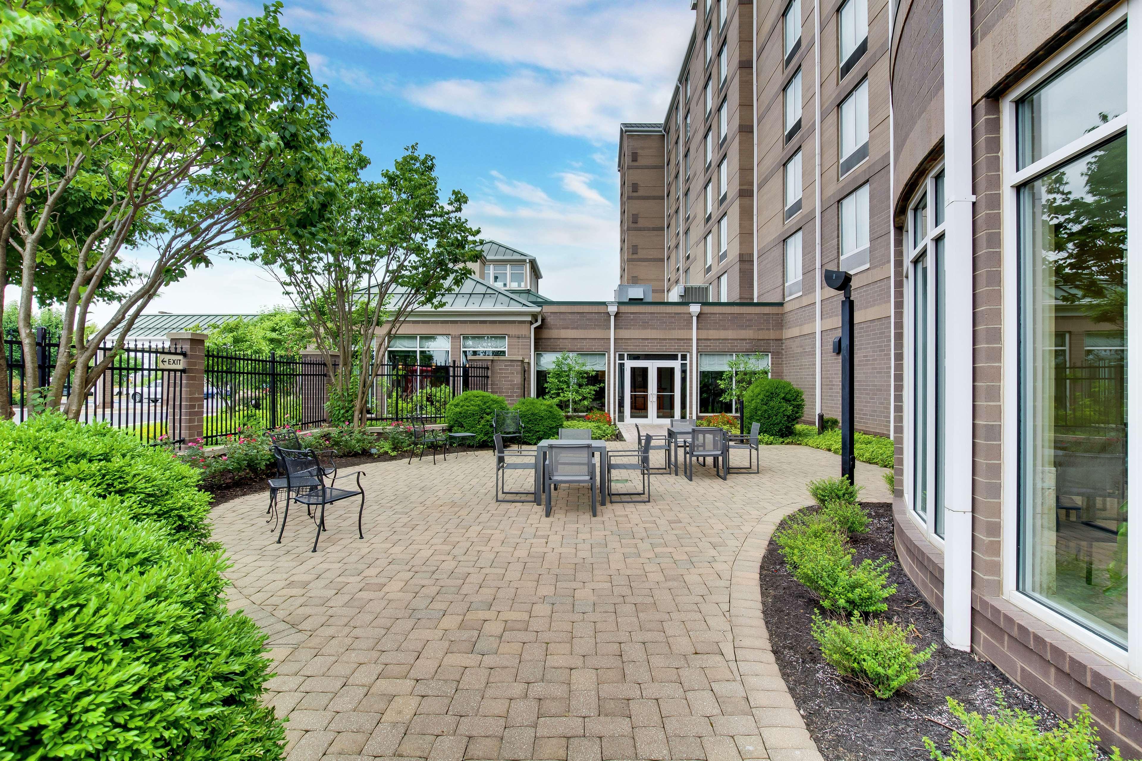 Hilton Garden Inn Louisville Airport Εξωτερικό φωτογραφία