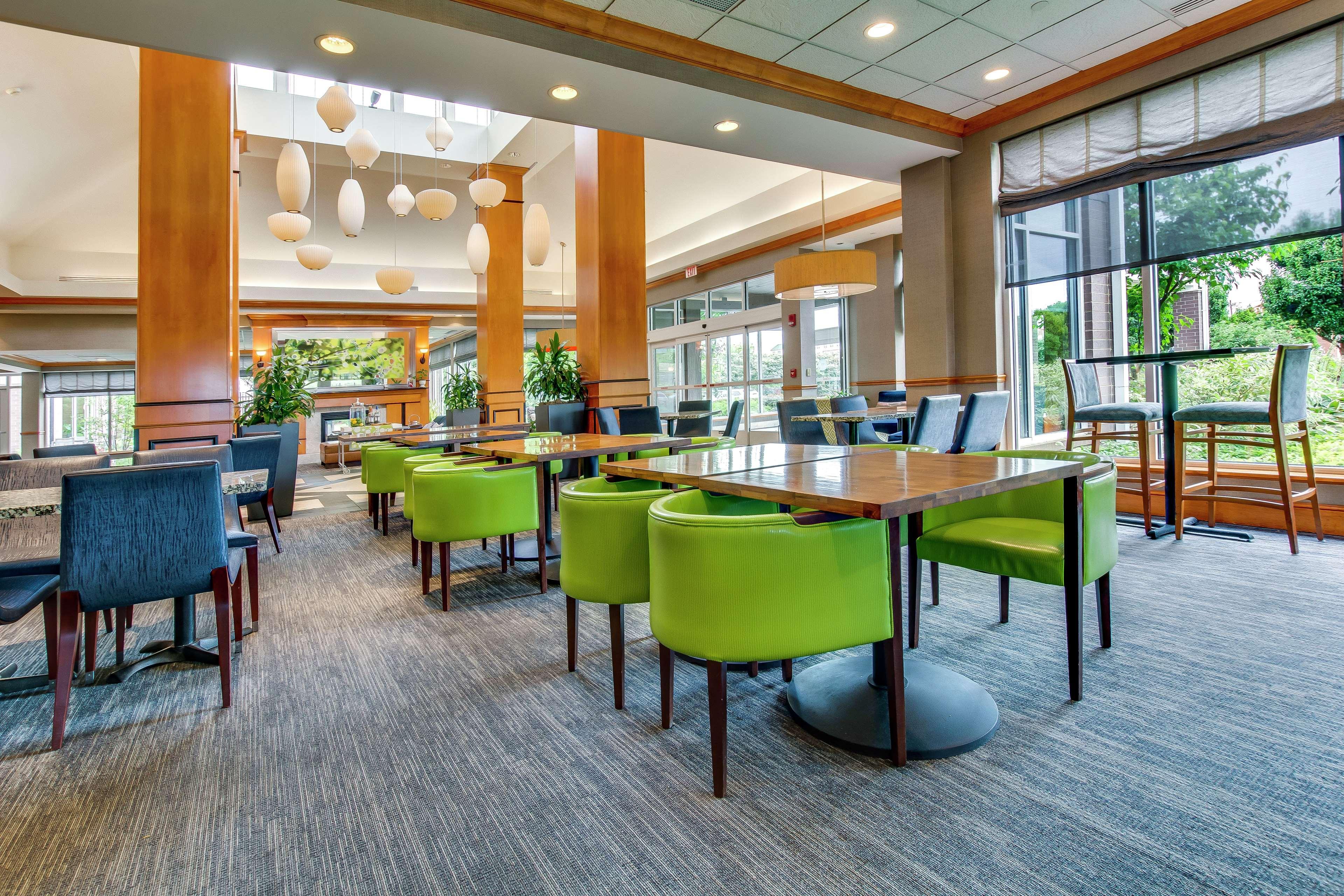 Hilton Garden Inn Louisville Airport Εξωτερικό φωτογραφία