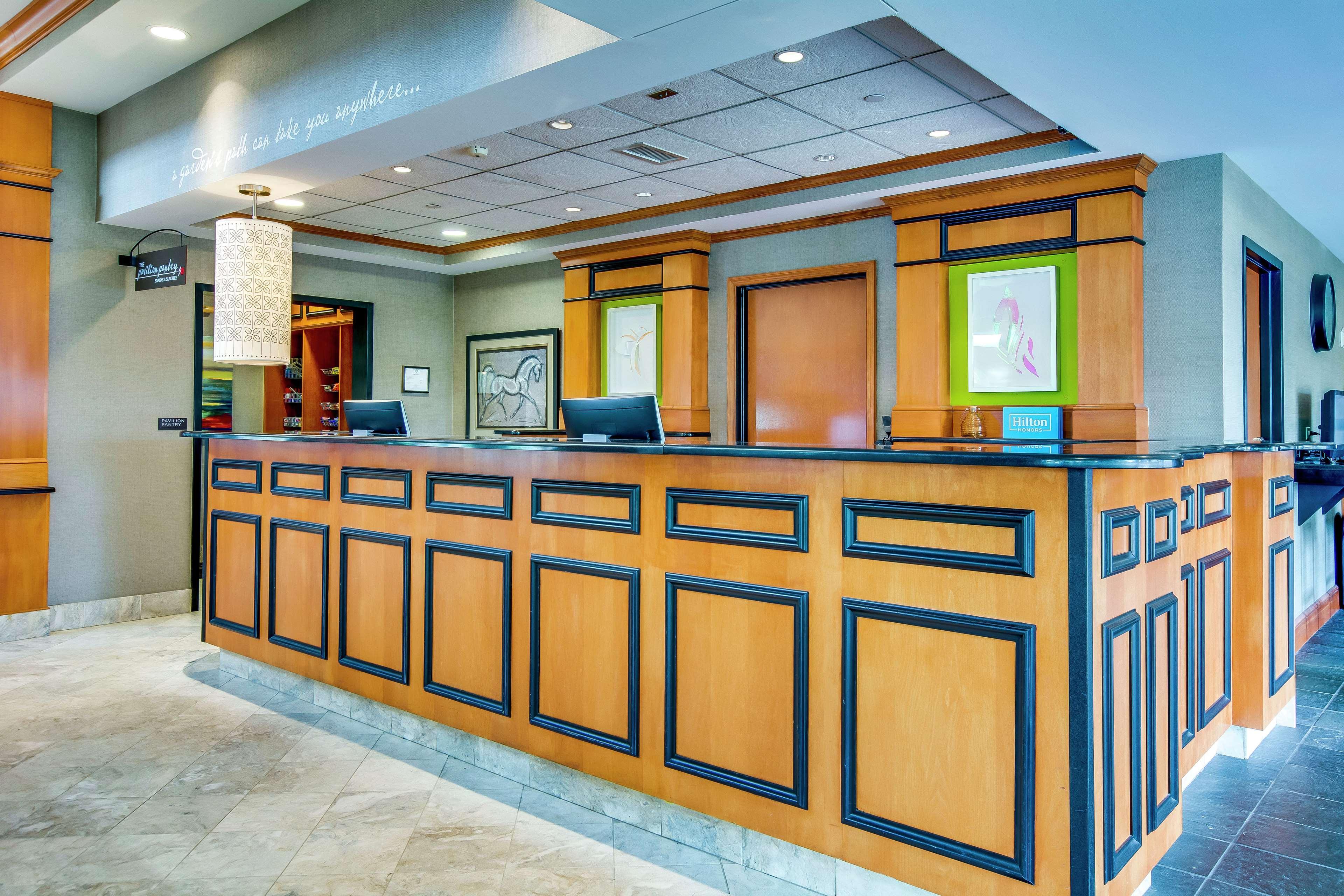 Hilton Garden Inn Louisville Airport Εξωτερικό φωτογραφία