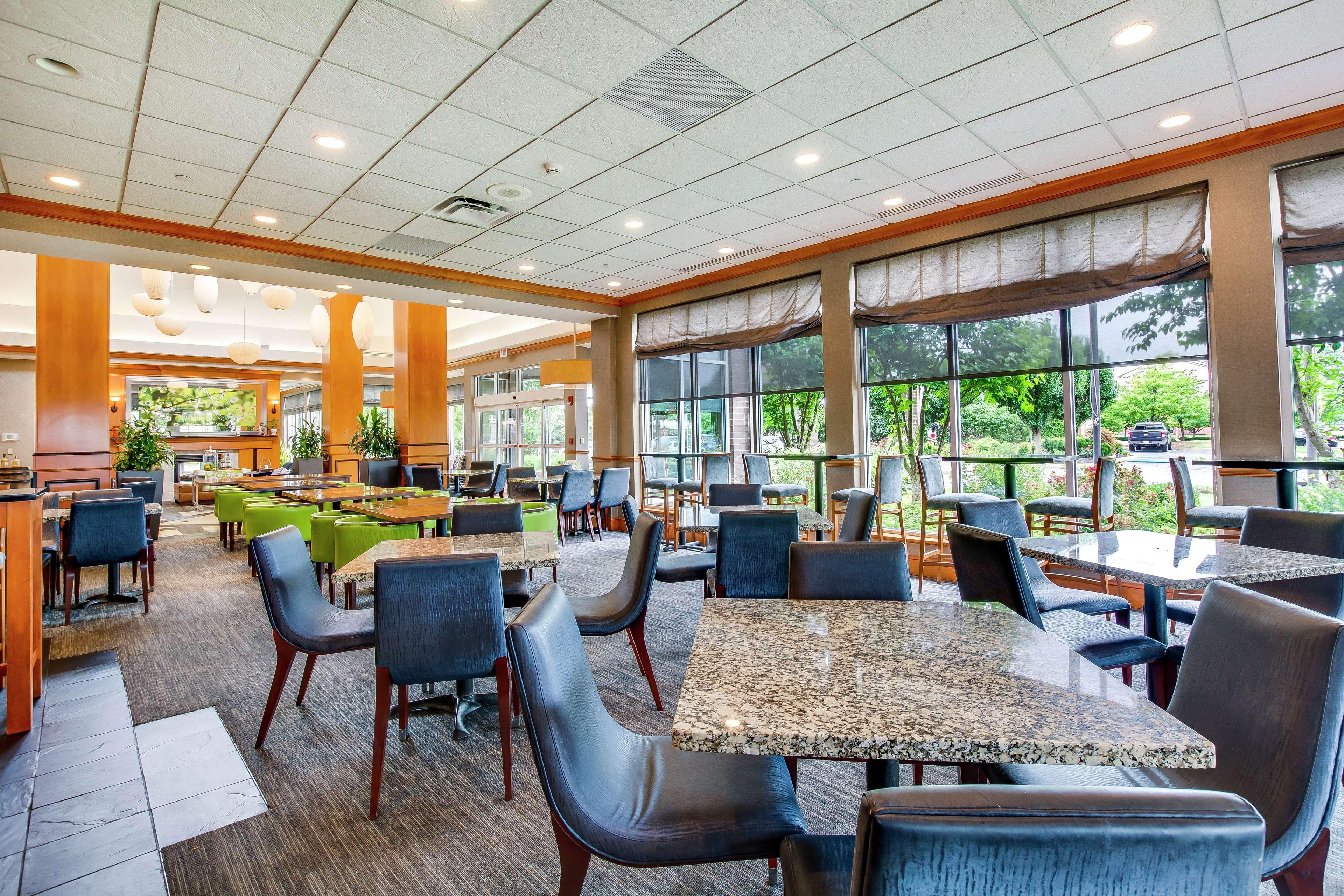 Hilton Garden Inn Louisville Airport Εξωτερικό φωτογραφία